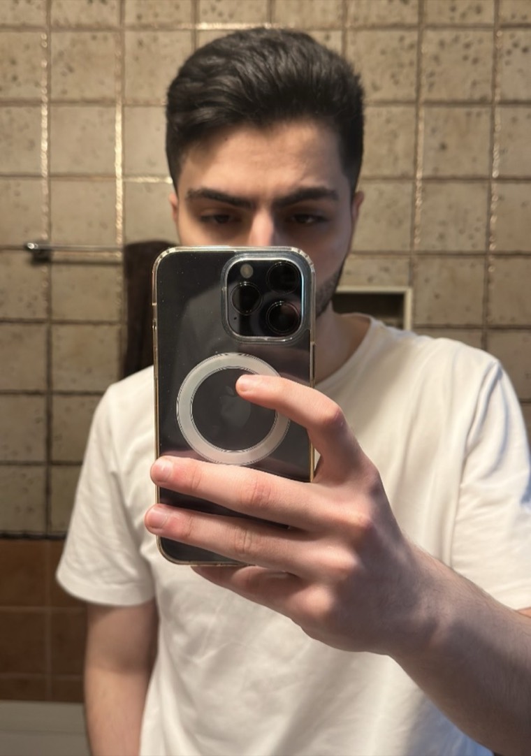 Mirror selfie