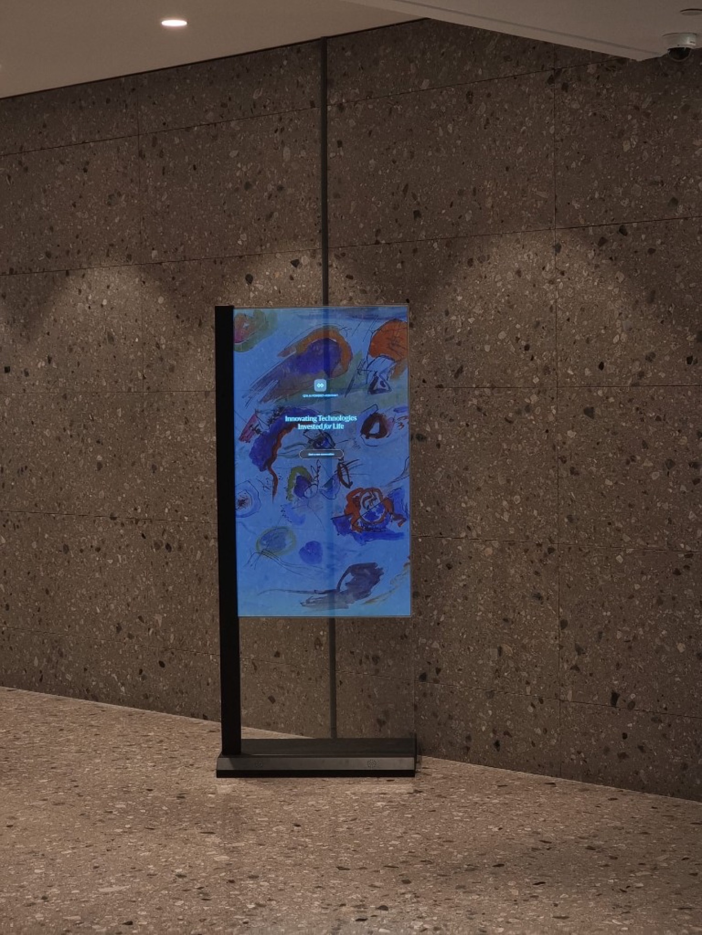 GFH lobby kiosk reception agent
